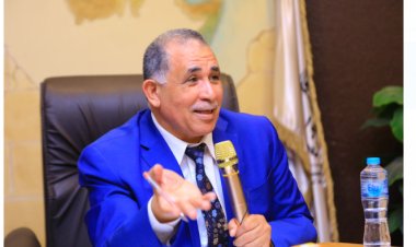 نقيب المحامين يُحيل اثنين من موظفي النقابة للنيابة العامة.. اعرف السبب