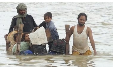 عاجل.. ارتفاع حصيلة ضحايا الفيضانات في باكستان لـ 98 قتيلاً
