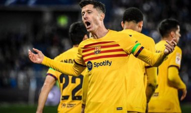 برشلونة يتخطى ألافيس بثلاثية في الدوري الإسباني