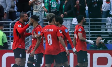 نهاية الشوط الأول.. تعادل مصر وإيران (1-1) في كأس العالم