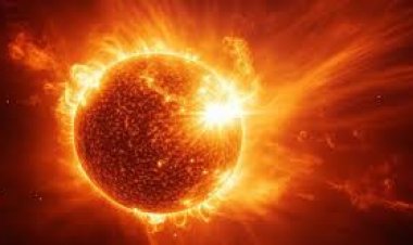 عاصفة شمسية تهدد الاتصالات والكهرباء: هل نحن على وشك الظلام؟