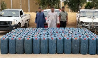 ضبط 5 أطنان وقود بأسوان قبل بيعها بالسوق السوداء ومطبعة "بدون ترخيص" بالجيزة