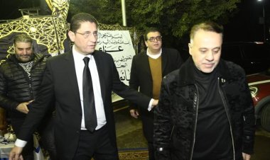 محمد سري يتلقى عزاء والدة زوجته  بحضور بعض نجوم الفن