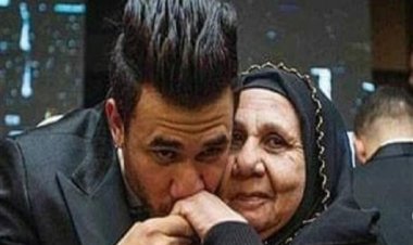 وصول جثمان والدة تريزيجيه لمسجد التنعيم لانتظار الصلاة عليها بعد صلاة العصر