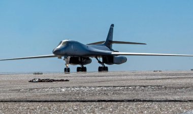 الولايات المتحدة تتأهب بقاذفة نووية لـ«حرب خليج» متوقعة