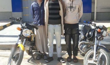 ضبط مرتكبي واقعة قيادة دراجتين ناريتين بشكل استعراضي بالتجمع الخامس 