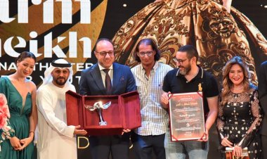 "ماسح الأحذية" تتوج بجائزة أفضل عرض متكامل في مهرجان شرم الشيخ الدولي للمسرح الشبابي