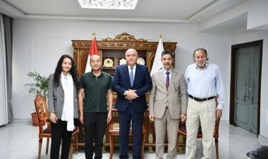 محافظ قنا يبحث إقامة مصنعين للإسفنج بالمنطقة الحرة في قفط