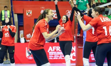 «سيدات طائرة الأهلي» يتوج ببطولة إفريقيا ويتأهل لكأس العالم للأندية