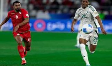 بعشرة لاعبين.. عمان تقصي السعودية وتتأهل إلى نهائي "خليجي 26"