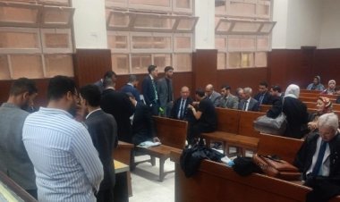 وصول رمضان صبحي للمحكمة لنظر قضية التزوير