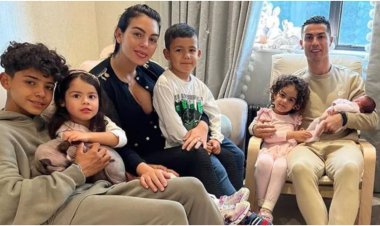 بعد زواجها من كريستيانو.. جورجينا رودريجيز تصبح رسميًا والدة لأبنائه الثلاثة