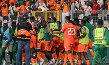 ريمونتادا بـ10 لاعبين.. كوت ديفوار تخطف بطاقة التأهل من مالي في الـ«+120»