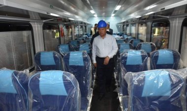 وزير النقل يتفقد موقع إنشاء ورشة عملاقة لصيانة عربات القطارات الروسية - المجرية