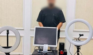 القبض على بلوجر شهير لبث مقاطع فيديو مخلة بالآداب العامة فى الزاوية الحمراء 