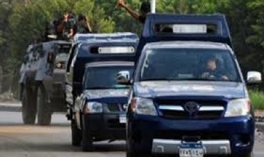 حملة أمنية تضبط 9 من قائدي التوك توك للقيام بأعمال البلطجة في المعصرة 