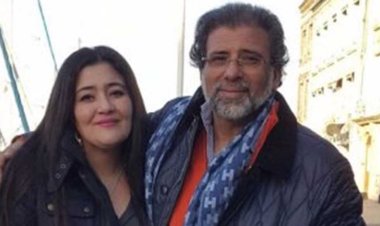 من القاهرة .. الفنانة التشكيلية شاليمار شربتلى تنشر صورة رومانسية مع زوجها المخرج خالد يوسف