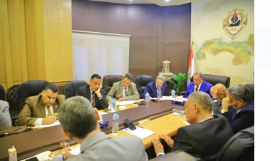 نقيب المحامين يكلف ناصر العمري بمهمة الإشراف على النادي النهري بالمعادي