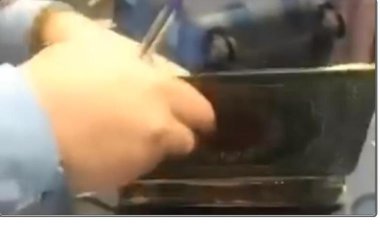 محاولة تهريب داخل المصحف الشريف بالجزائر