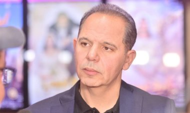 بعد غياب 14 عامًا.. رامي إمام يعود للمسرح مجددًا