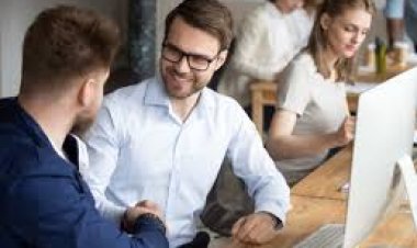 4 نصائح لمواجهة النفسية الصعبة لزملائك في العمل