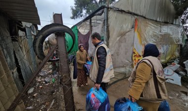 الهلال الأحمر الإماراتي يواصل توزيع الملابس الشتوية والوجبات الغذائية على أهالي قطاع غزة