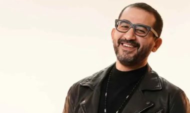 لأول مرة.. أحمد حلمي يقدم  اعتذارًا بسبب موقفه مع الملحن مصطفى جاد خلال عرض مسرحيته "بني آدم"