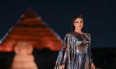 بالصور| نسمة محجوب تزين فعاليات معرض مصر الدولي للطيران والفضاء