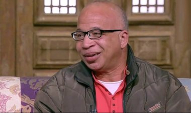 الفنان شريف الدسوقي ينتقد رقص «الأولاد والبنات» احتفالا بانتهاء الامتحانات