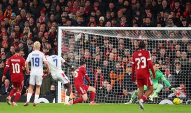 في غياب صلاح.. ليفربول يودع كأس الرابطة أمام كريستال بالاس 