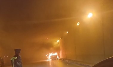 اشتعال سيارة بمحور صلاح سالم يتسبب فى زحام مرورى 