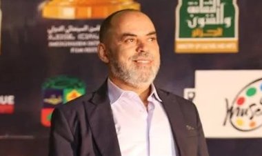 وفاة الفنان الجزائري كمال زرارة إثر تعرضه لأزمة قلبية
