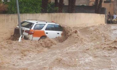 عاجل.. إغلاق الطرق وإعلان حالة الطوارئ في الإمارات بسبب الأمطار والسيول