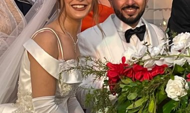 محمود عليم مؤلف أغنية " هيجيلى موجوع " يعقد قرانه على الملحنة نور عز العرب