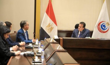 وزير الصحة يبحث تطوير منظومة زراعة الأعضاء في مصر