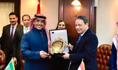 تفاصيل لقاء كرم جبر ووزير الإعلام السعودي في أول زيارةٍ له لمصر