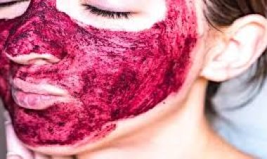 ترند ماسك الكركديه في فترة العيد.. فوائد مزهلة للبشرة