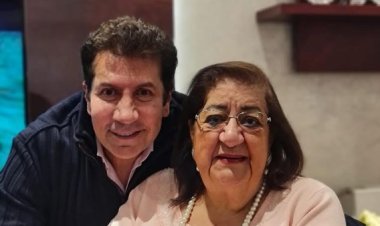 يسرا تكشف سبب عدم تواجدها لمساندة هاني رمزي في وفاة والدته