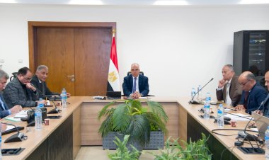 سويلم: الاسراع في صيانة البوابات والمنشآت المائية