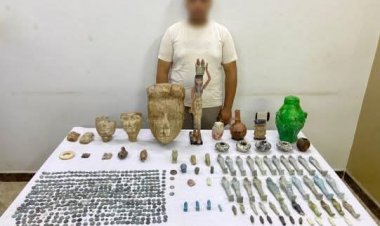 عثر عليها فى الجبل.. القبض على تاجر بحوزته 577 قطعة آثار بالمنيا 