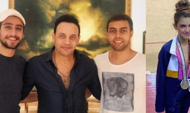 «احساسي بالبنت مختلف».. مصطفى قمر يكشف تفاصيل علاقته بأبنائه الثلاثة