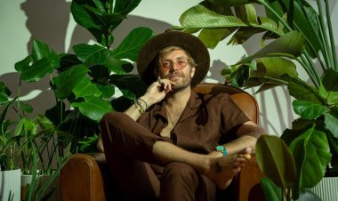 بعد 20 عاما من صدورها.. إند فريندز يعيد "أنت إيه" لـ نانسي عجرم بريميكس عالمي