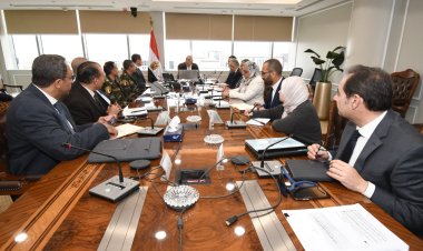 وزير الإسكان يستعرض الإطار العام للاستراتيجية الوطنية للعمران والبناء الأخضر المستدام