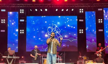 أحمد سعد يتألق في مهرجان الشواطئ بالمغرب.. والجمهور يحتفل بعيد ميلاده