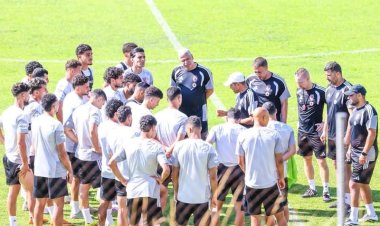 بمعسكر إسبانيا.. الأهلي يواجه بادالونا وديًّا يوم 12 أغسطس الجاري