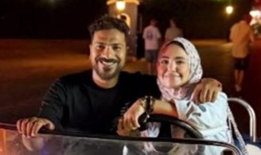 بعد غياب 5 أشهر.. الفنان مصطفى أبو سريع ينهي انفصاله ويعود لزوجته