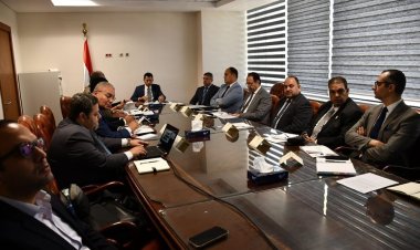 وزير الشباب والرياضة يجتمع باللجنة التنفيذية لتطوير منظومة الطب الرياضي