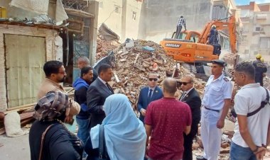 النيابة الإدارية تباشر تحقيقات عاجلة انهيار عقار بحي شرق الإسكندرية وتكلف الإسكان بتقرير فني