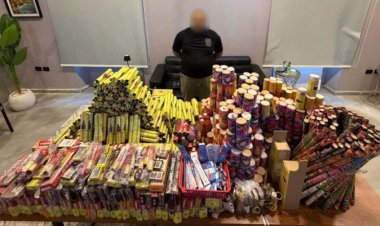 القبض على شخص بحوزته 500 ألف قطعة ألعاب نارية بالإسكندرية 