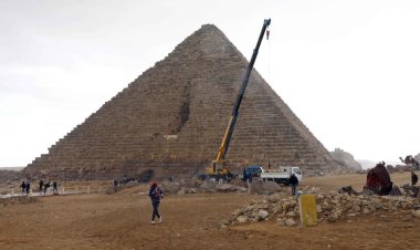 خاص| وزير الآثار الأسبق: رفض «كساء منكاورع بسبب عدم تحمل الهرم وضع مواد بناء